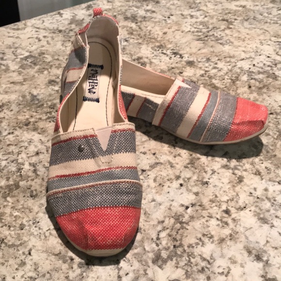 Unisex Denim-Print Espadrilles - Picture 2 of 4